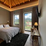 Alminhas Da Mindua Hotel Vitorino dos Piães