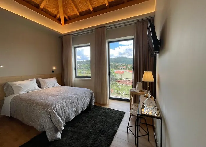 Alminhas Da Mindua - Unique Experiences By luxistay Hotel Vitorino dos Piães