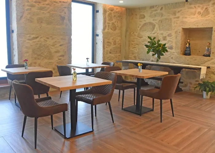 Alminhas Da Mindua Vitorino dos Piães